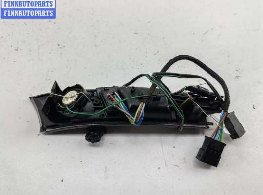 купить Ручка двери внутренняя передняя левая на Audi A6 C5 (1997-2005)