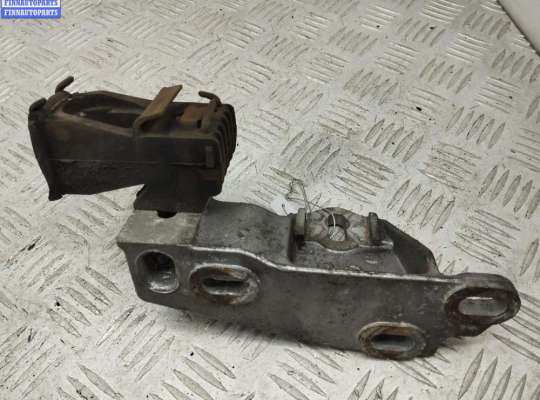 купить Кронштейн двигателя опорный на Ford Galaxy (2000-2006)