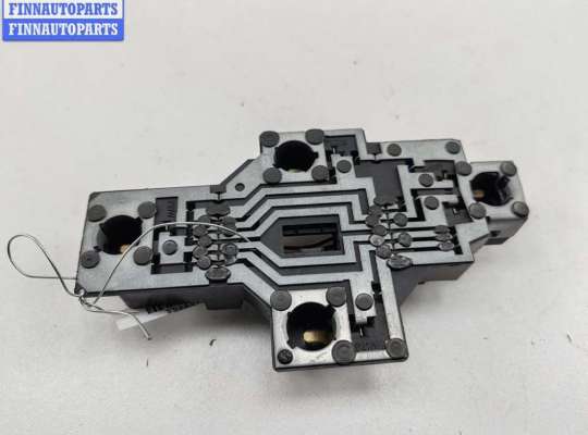 купить Плата фонаря заднего левого на Renault Scenic I (1996-2003)