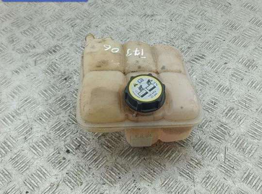 купить Бачок расширительный на Ford Focus III (2011-2018)