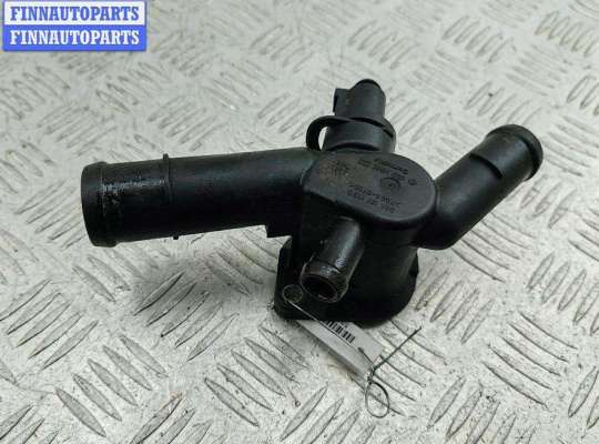 купить Фланец (тройник) системы охлаждения на Volkswagen Bora