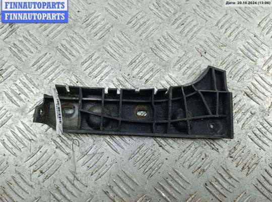 Кронштейн бампера переднего AU1267817 на Audi A6 C5 (1997-2005)