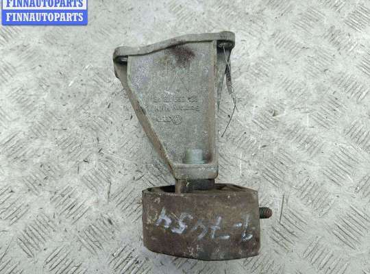 купить Кронштейн КПП опорный на Volkswagen Passat B5