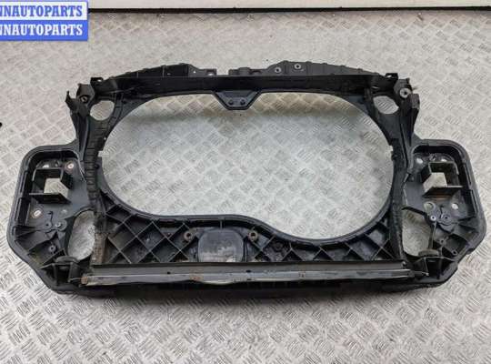 Рамка передняя (панель кузовная, телевизор) AU1725504 на Audi A6 C6 (2004-2011)