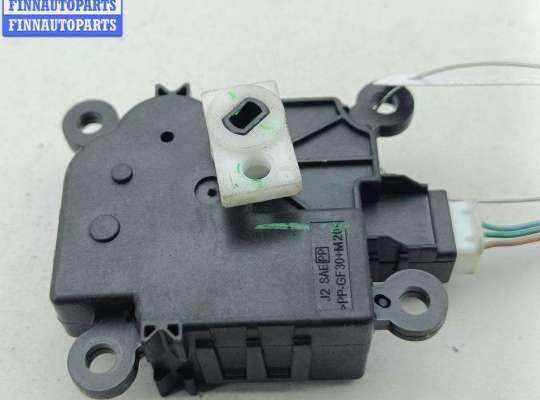 купить Моторчик заслонки отопителя на Mazda 3 (2018- ) BP