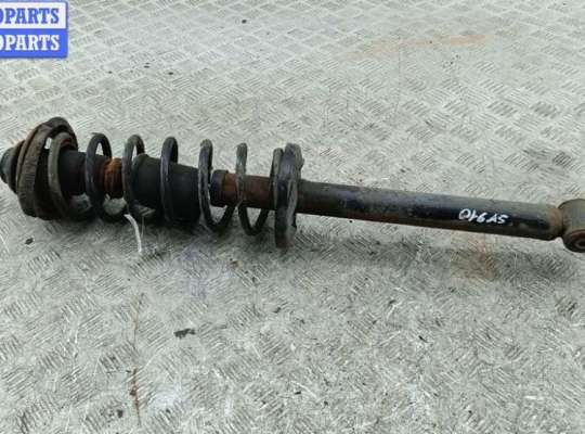 купить Стойка подвески задняя правая на Volkswagen Golf-3