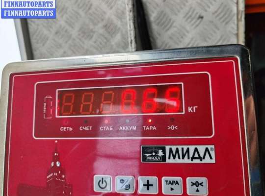 купить Петля двери передней левой на Chrysler Voyager (2001-2007)