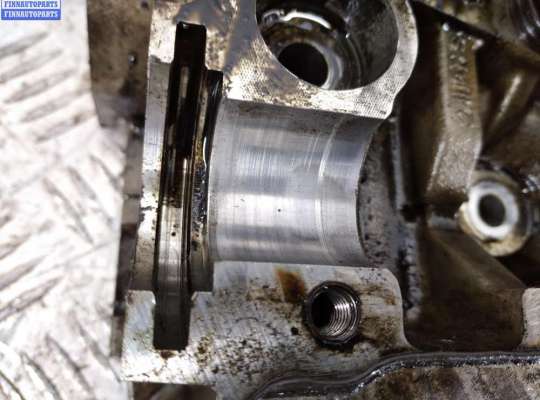 купить Головка блока цилиндров двигателя (ГБЦ) на Ford Transit (2006-2014)