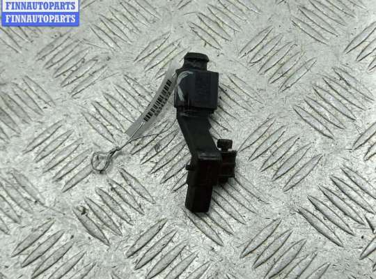 Датчик положения коленвала VG2724107 на Volkswagen Passat B6