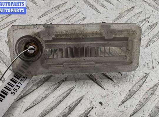 Подсветка номера AU1752182 на Audi A6 C5 (1997-2005)