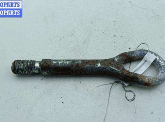 Крюк буксировочный на Mercedes-Benz E (W210)