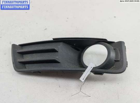 купить Рамка фары противотуманной левой на Ford C-Max