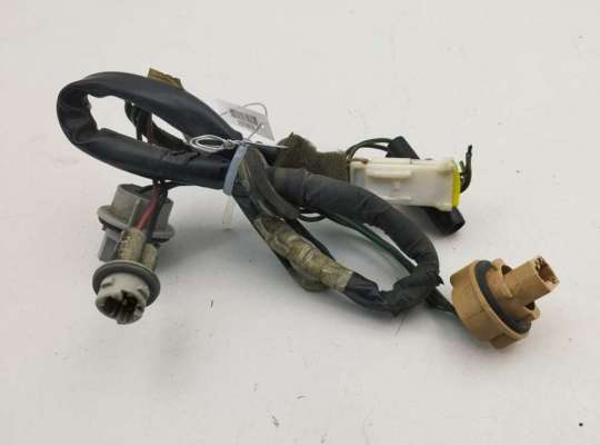 Патрон лампы фонаря MT576856 на Mitsubishi Outlander (CU) 2003-2006