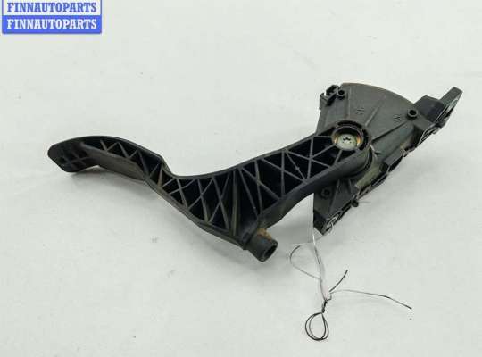 купить Педаль газа на Volkswagen Golf-4