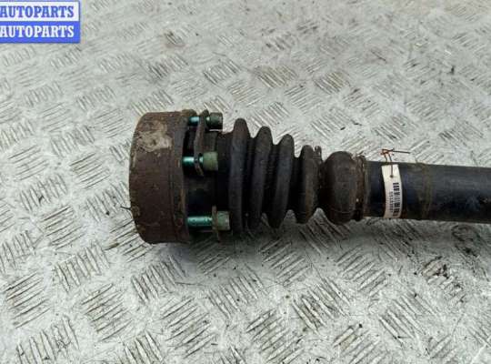 купить Полуось передняя правая на Volkswagen Golf-4