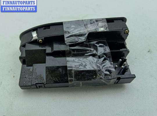 купить Блок кнопок управления стеклоподъемниками на BMW 5 E39 (1995-2003)