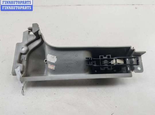 купить Ручка двери внутренняя задняя правая на Mercedes Vito-2 / Viano W639 (2003-2014)