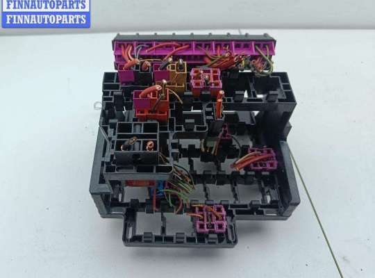 купить Блок реле на Ford Galaxy (2000-2006)