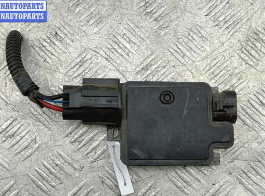 Блок управления вентилятором радиатора FO2192193 на Ford Focus II (2004-2011)