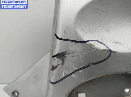 купить Клык бампера задний правый на Toyota Yaris Verso