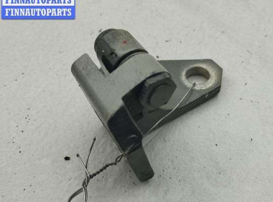 Петля двери передней левой VG2664975 на Volkswagen Golf-5