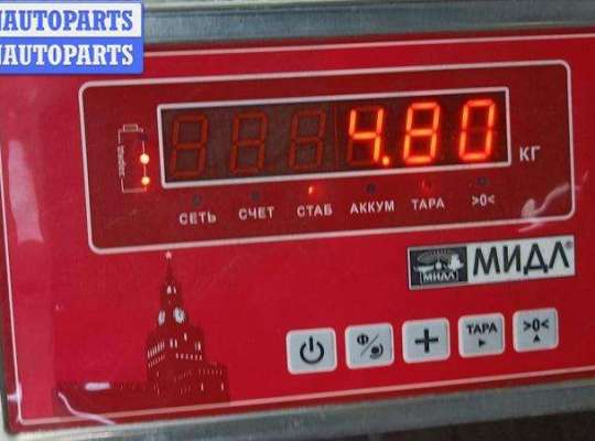 купить Накладка двери задней правой на Volkswagen Golf-5