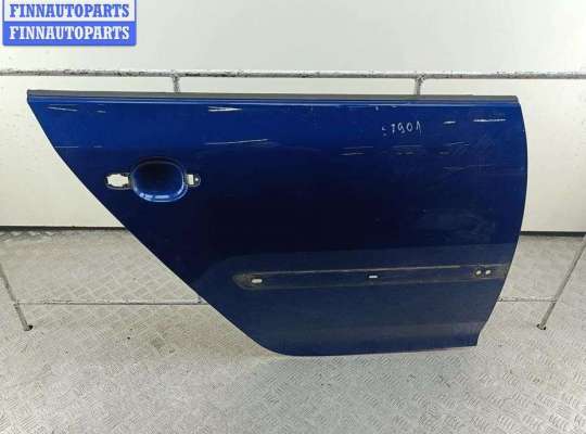 купить Накладка двери задней правой на Volkswagen Golf-5