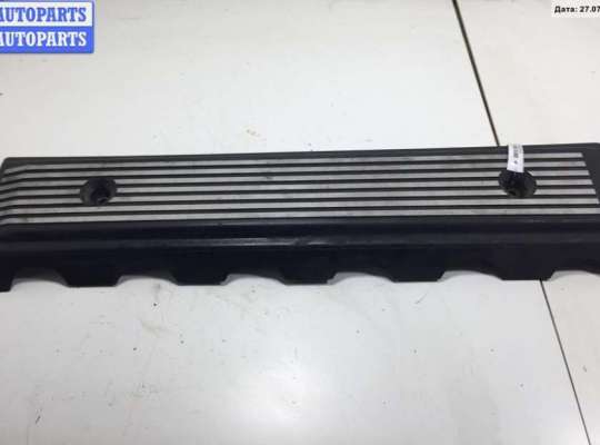 Накладка декоративная на двигатель BM3255869 на BMW 5 E39 (1995-2003)