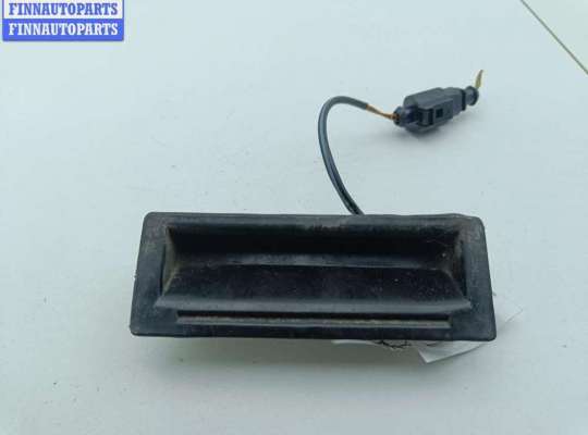 Кнопка открывания багажника VG2659016 на Volkswagen Golf-4