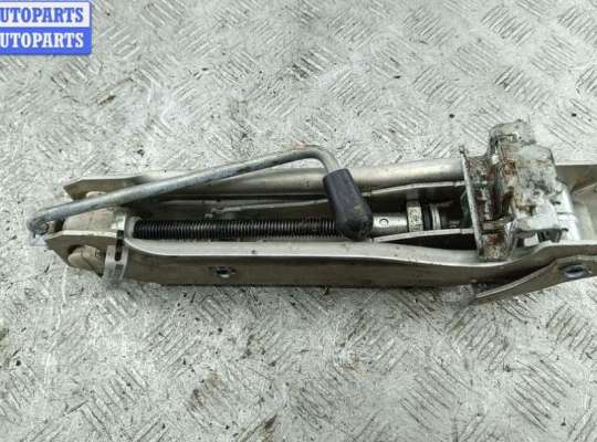 купить Домкрат на Volkswagen Golf-4