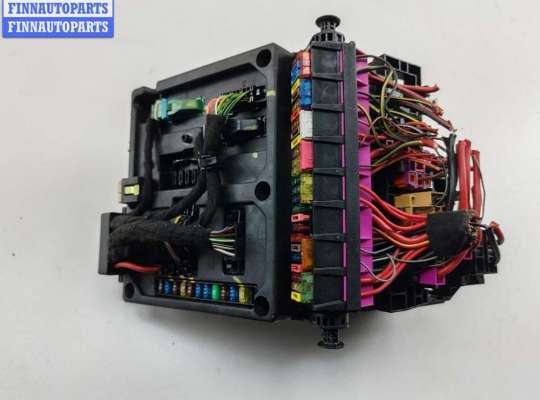 купить Блок предохранителей на Ford Galaxy (2000-2006)