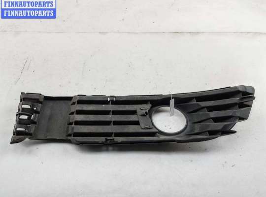 купить Рамка фары противотуманной правой на Volkswagen Passat B5+ (GP)