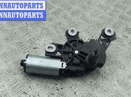 купить Двигатель стеклоочистителя заднего (моторчик дворников) на Volkswagen Passat B5+ (GP)