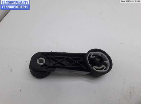 купить Ручка стеклоподъемника на Volkswagen Golf-3