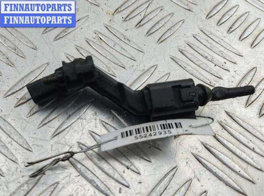 купить Датчик положения коленвала на Volkswagen Caddy (2004-2010)