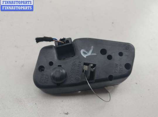 купить Плата фонаря заднего правого на BMW 3 E46 (1998-2006)