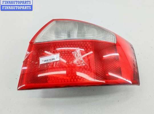Купить Фонарь задний правый на Audi A4 B6 (2001-2004) Фонарь задний правый AU1723273 на Audi A4 B6 (2001-2004)