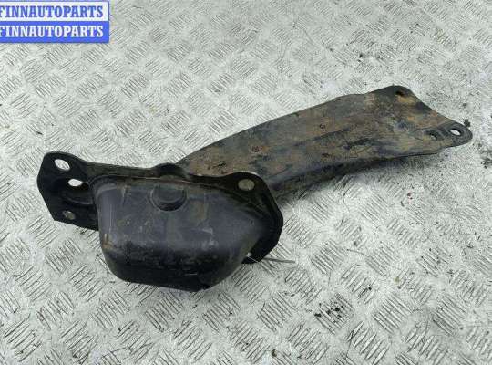 купить Рычаг подвески задний левый на Volkswagen Passat B7