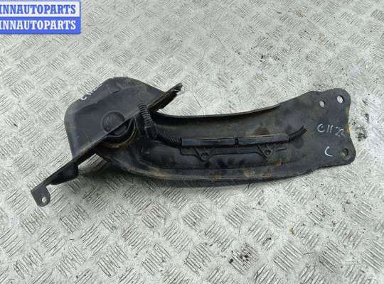 купить Рычаг подвески задний левый на Volkswagen Passat B7