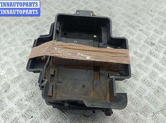 купить Кожух аккумулятора (короб АКБ) на Ford Focus I (1998-2005)