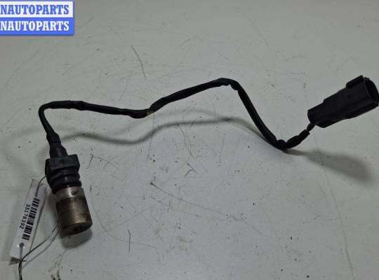 Датчик положения коленвала VL528922 на Volvo S80