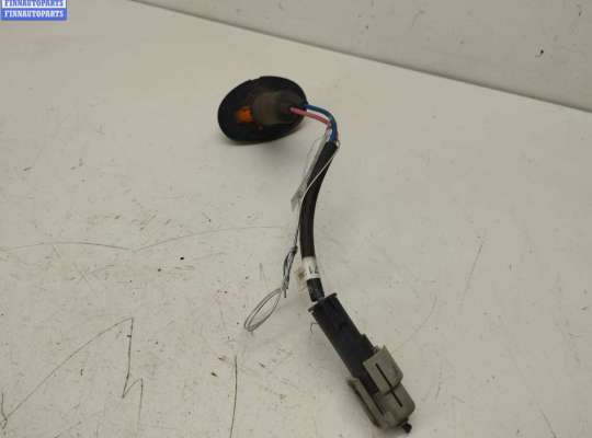 купить Повторитель поворота левый на Chrysler Voyager (1996-2000)