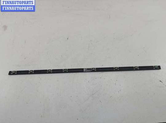 купить Молдинг двери передней правой на BMW 3 E46 (1998-2006)