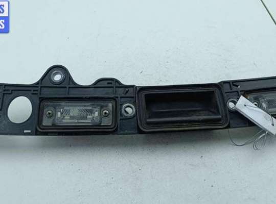 купить Подсветка номера на Volkswagen Touran