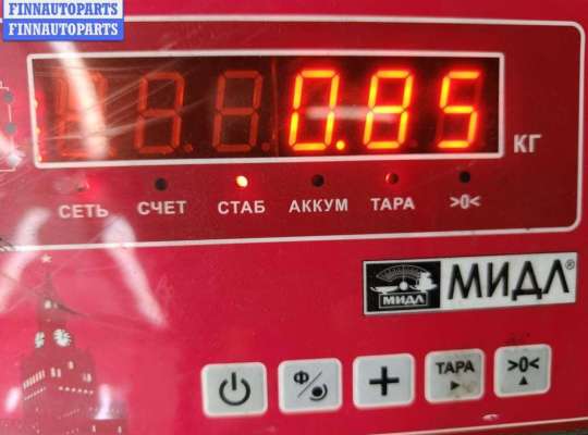 купить Решетка радиатора на Volkswagen Touran