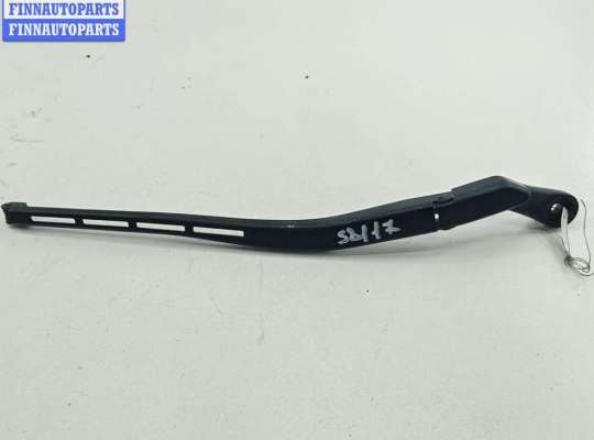 Щеткодержатель (поводок стеклоочистителя) передний AU1693338 на Audi A4 B7 (2004-2008)