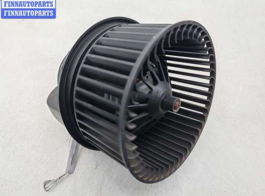 купить Двигатель отопителя (моторчик печки) на Ford Focus II (2004-2011)