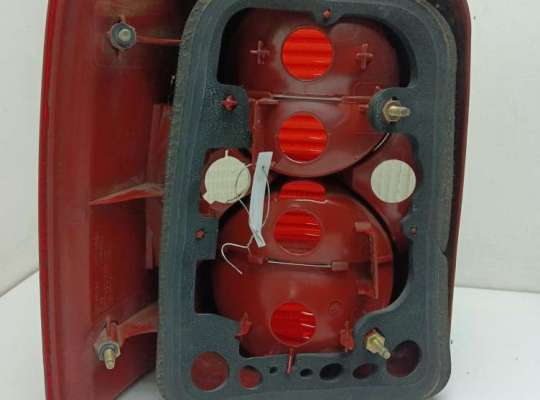 купить Фонарь задний правый на Volkswagen Passat B5+ (GP)