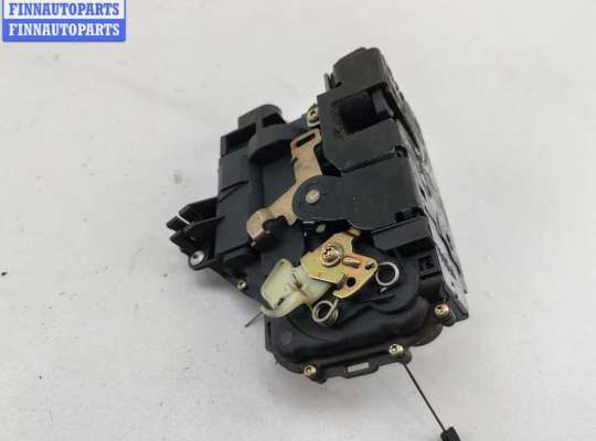 купить Замок двери передней левой на Volkswagen Passat B5