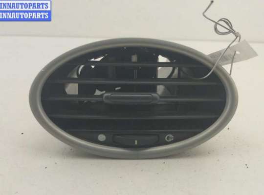 Купить Дефлектор обдува салона на Ford Focus II (2004-2011) Дефлектор обдува салона FO2211167 на Ford Focus II (2004-2011)
